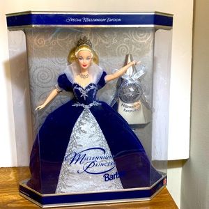 SALE! 👑 Millennium Princess Barbie Special Edition  👑 2000 👑 NRFB 👑